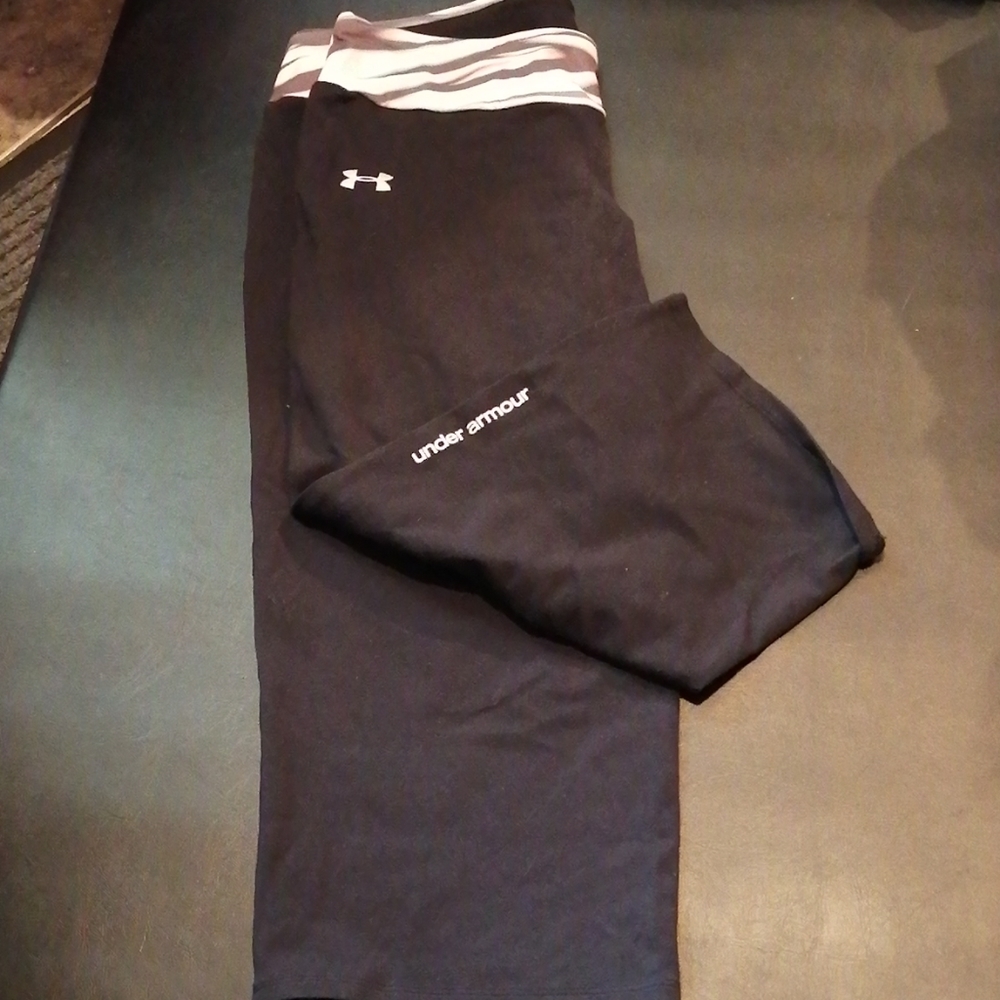 Under armour capris